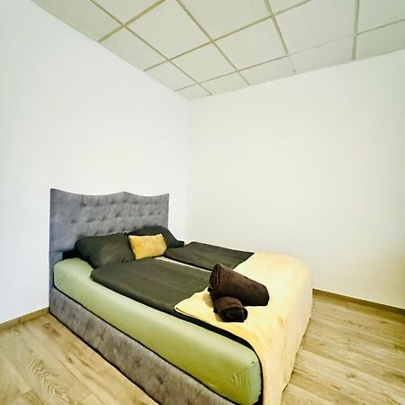 Amazing 2Br Apartment Near Praterstern Wien Exteriör bild