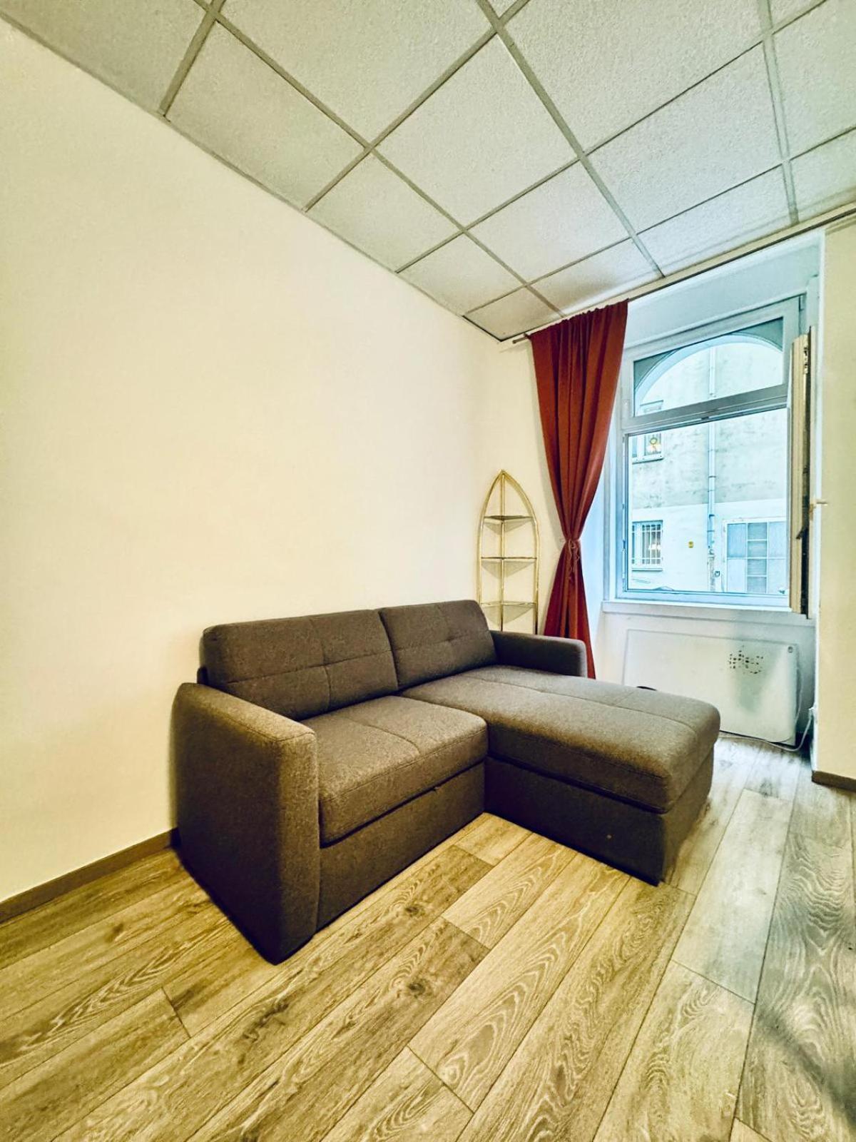 Amazing 2Br Apartment Near Praterstern Wien Exteriör bild